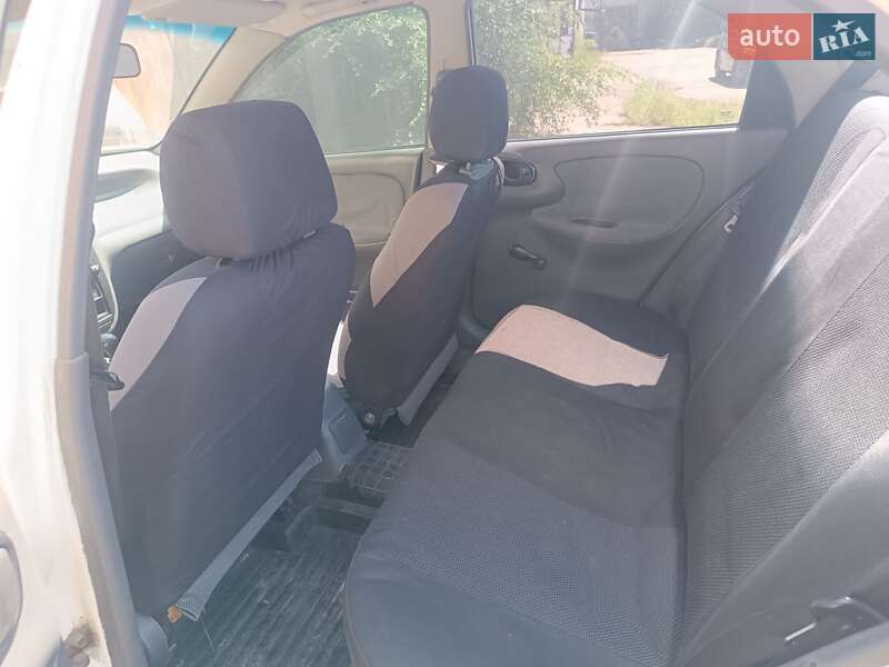Седан Daewoo Sens 2005 в Запорожье