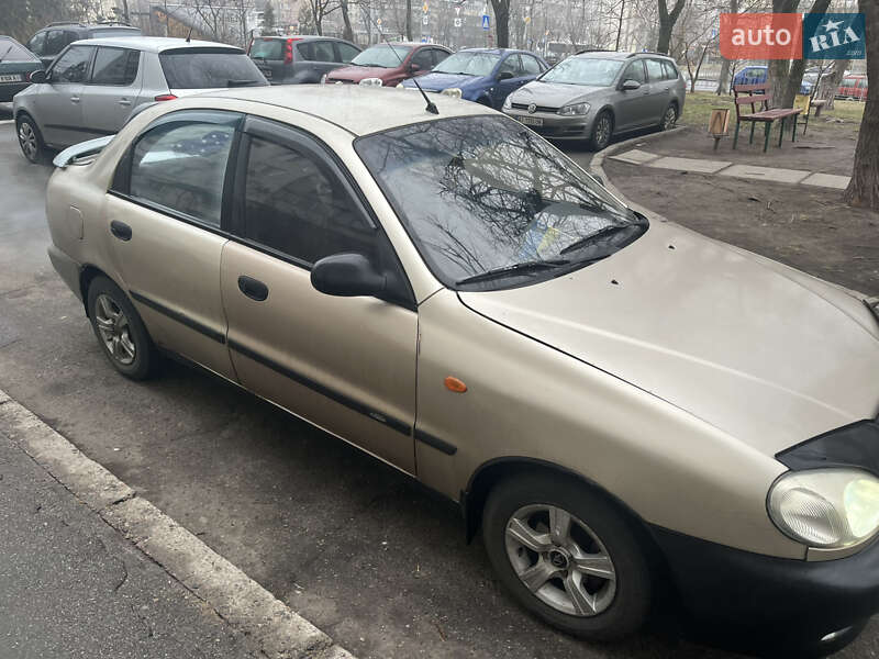 Седан Daewoo Sens 2004 в Киеве