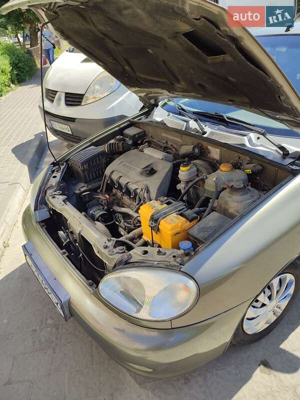 Седан Daewoo Sens 2005 в Львове