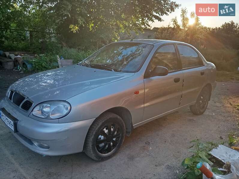 Седан Daewoo Sens 2007 в Гнівані