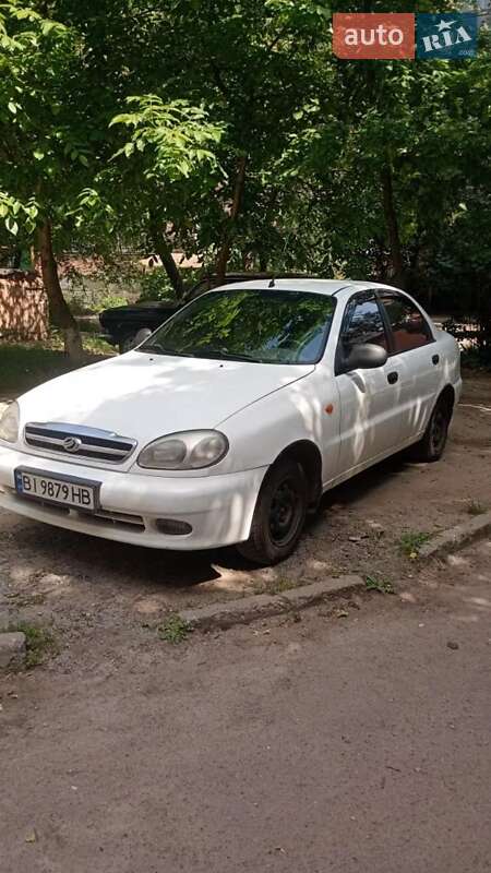 Седан Daewoo Sens 2010 в 