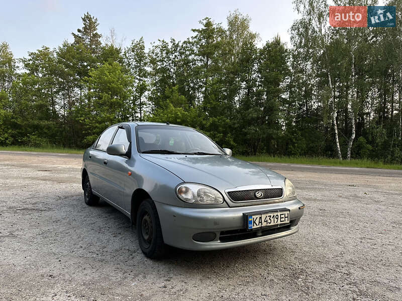 Седан Daewoo Sens 2012 в Іванкові