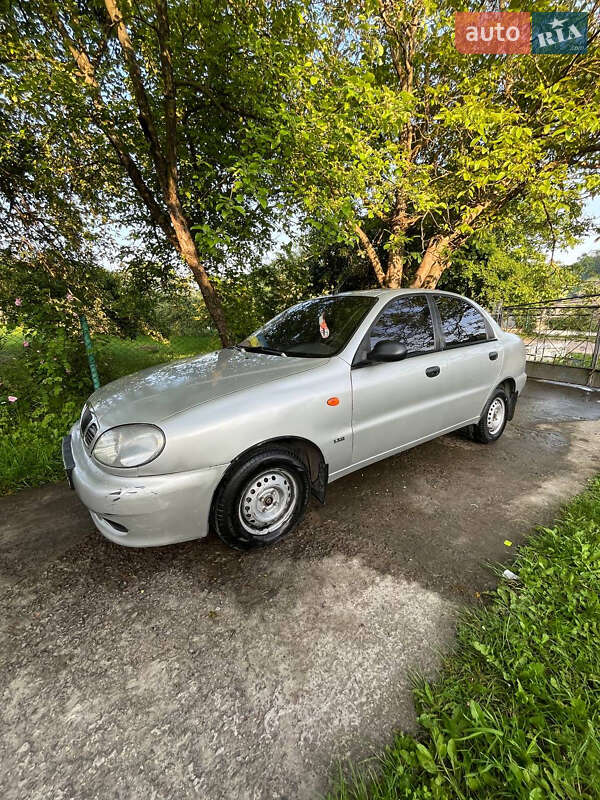 Седан Daewoo Sens 2003 в Золочеве