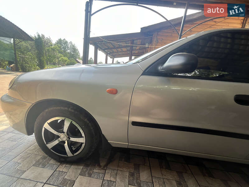 Седан Daewoo Sens 2007 в Бобровице
