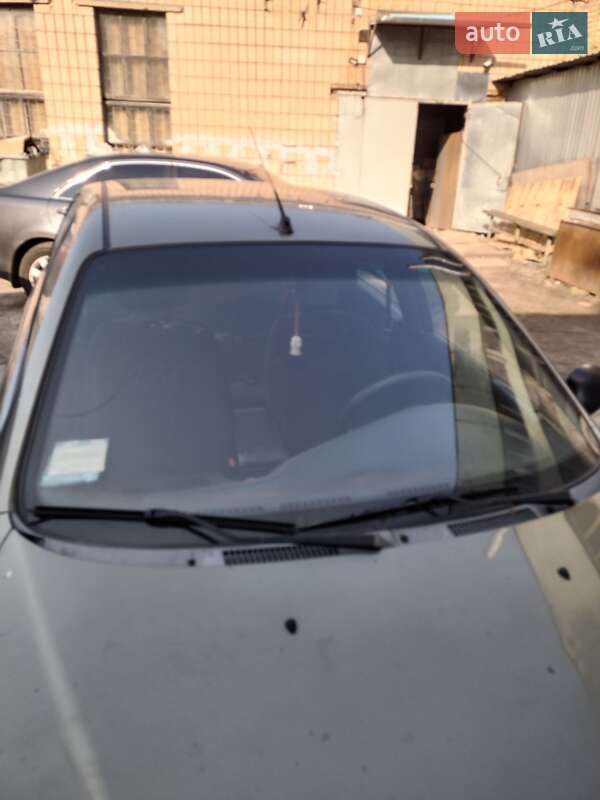 Седан Daewoo Sens 2004 в Киеве