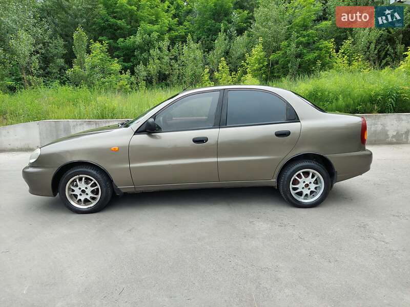 Седан Daewoo Sens 2011 в Киеве