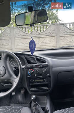Седан Daewoo Sens 2003 в 