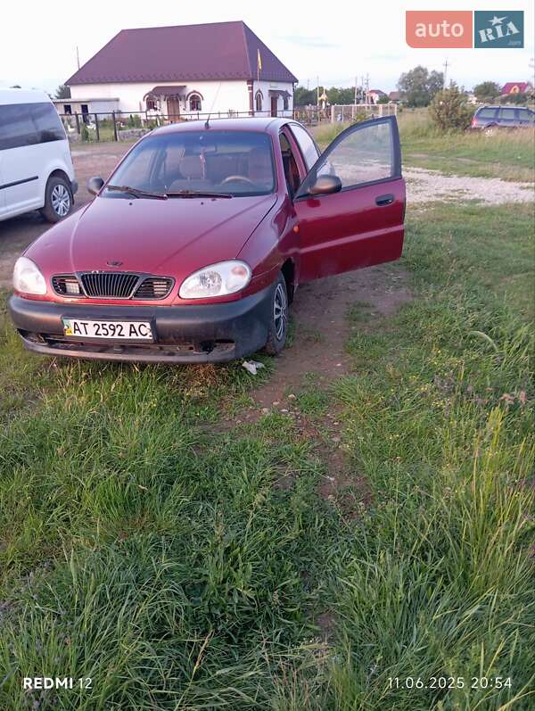 Седан Daewoo Sens 2005 в Надворной