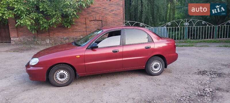 Седан Daewoo Sens 2006 в Умани