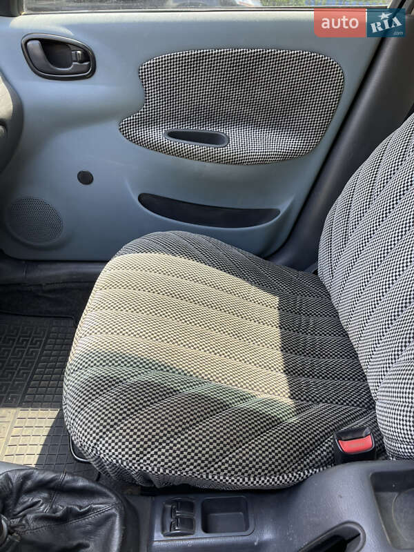 Седан Daewoo Sens 2004 в Житомирі