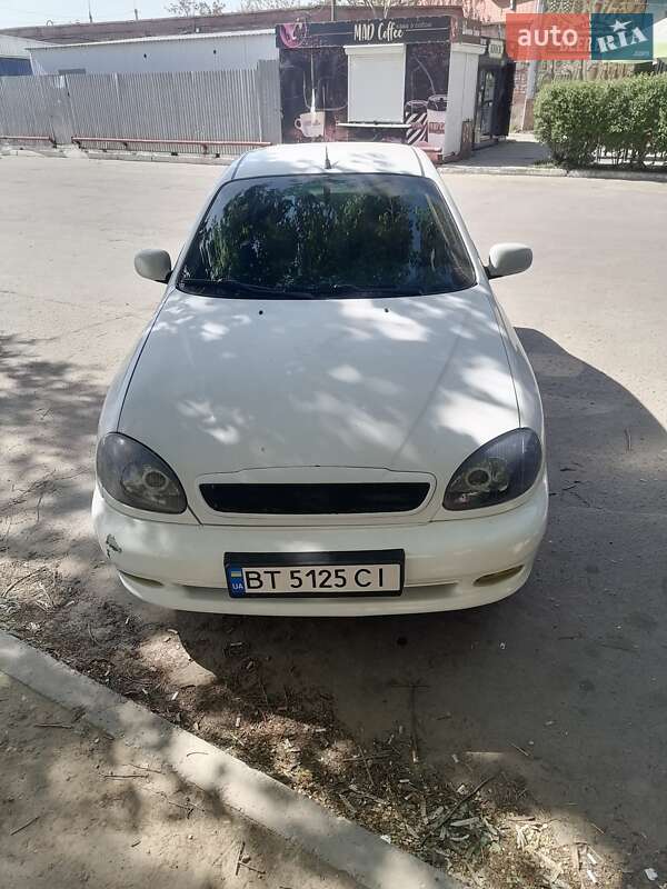 Седан Daewoo Sens 2012 в 
