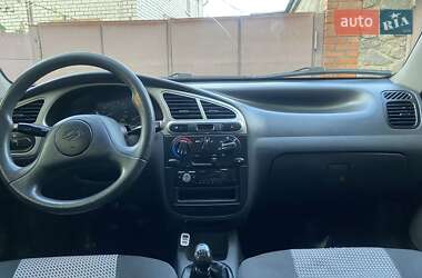 Седан Daewoo Sens 2011 в 