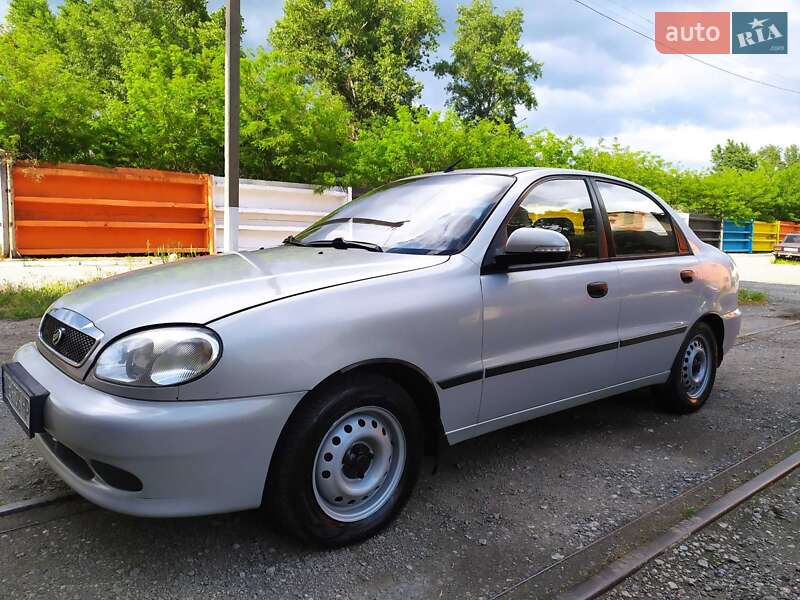 Седан Daewoo Sens 2015 в Днепре