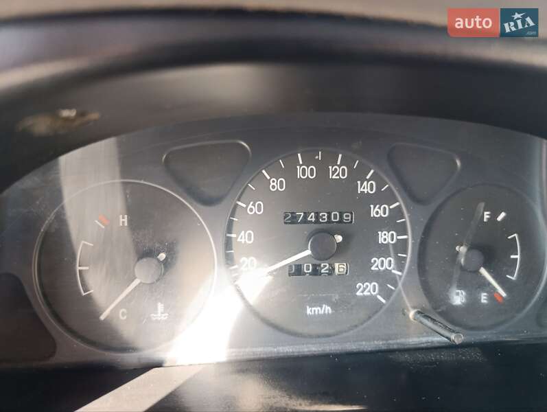 Седан Daewoo Sens 2004 в Запорожье