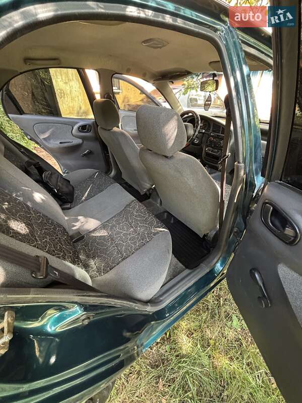 Седан Daewoo Sens 2005 в Краматорске