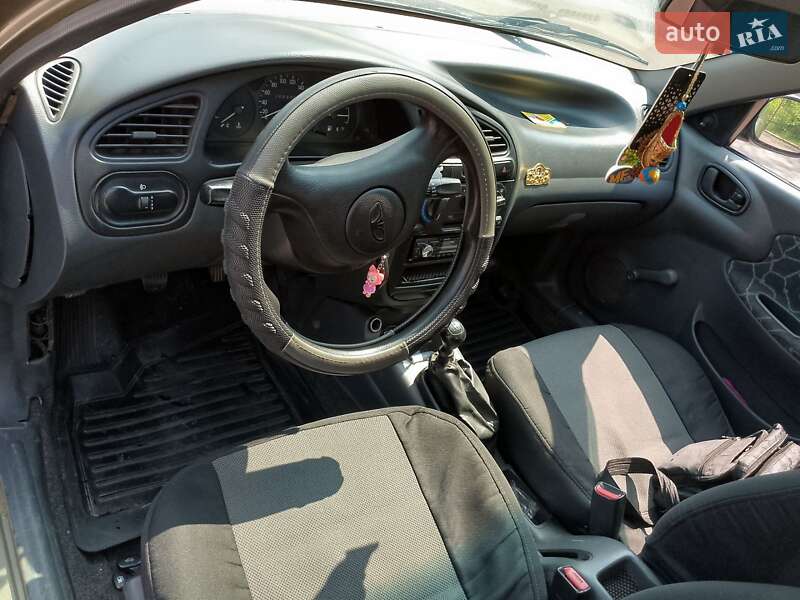 Седан Daewoo Sens 2003 в Чернигове