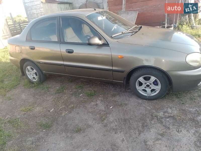 Седан Daewoo Sens 2005 в Макарове