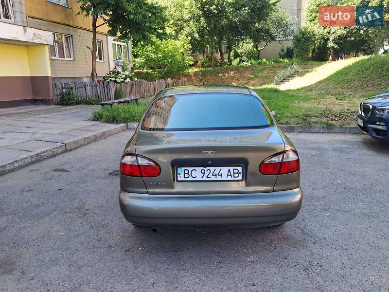 Седан Daewoo Sens 2003 в Львове