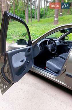 Седан Daewoo Sens 2004 в 