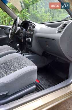 Седан Daewoo Sens 2004 в 