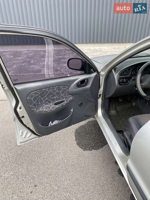 Седан Daewoo Sens 2003 в Харькове