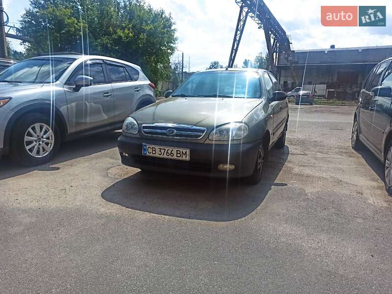 Седан Daewoo Sens 2003 в Чернигове