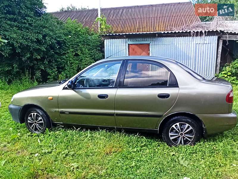 Седан Daewoo Sens 2003 в Чернигове