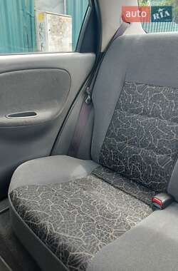 Седан Daewoo Sens 2004 в 