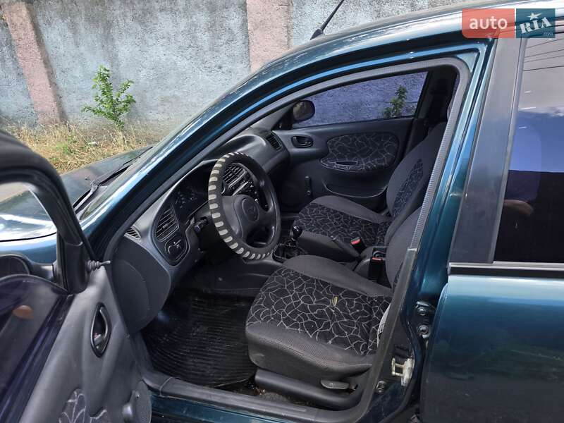 Седан Daewoo Sens 2003 в Одессе