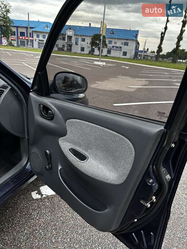 Седан Daewoo Sens 2006 в Житомире
