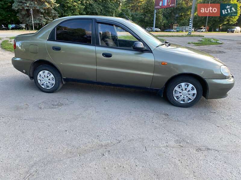 Седан Daewoo Sens 2003 в Лубнах
