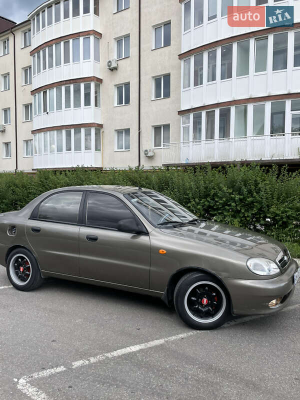 Седан Daewoo Sens 2012 в Попельне