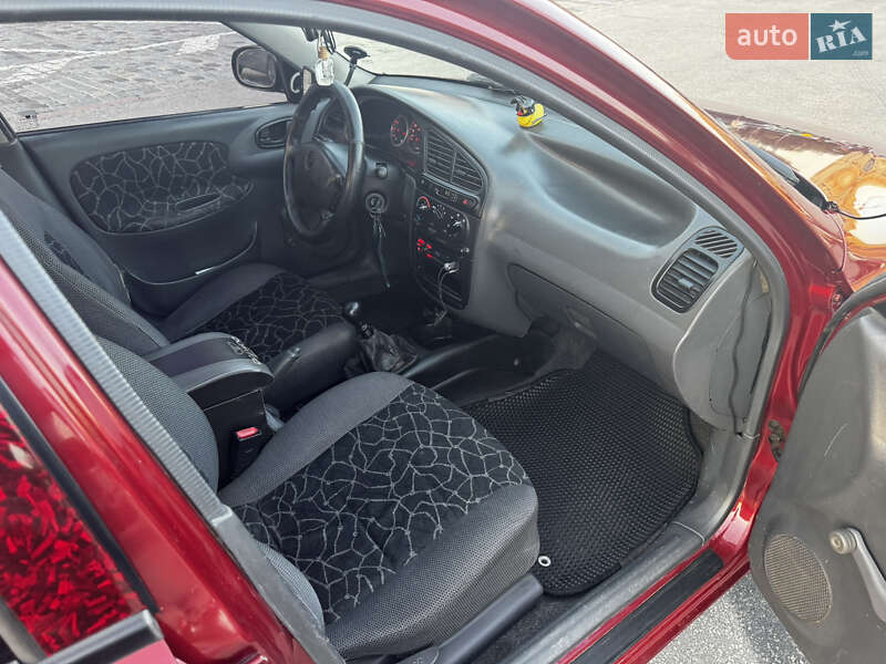 Седан Daewoo Sens 2003 в Харькове
