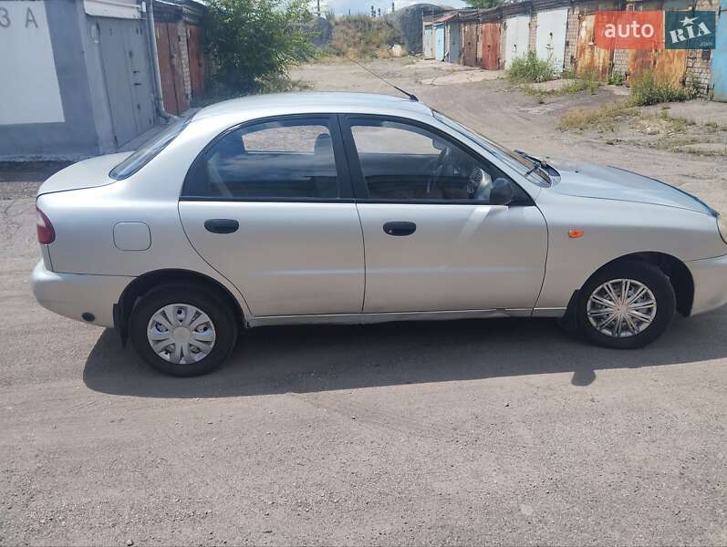 Седан Daewoo Sens 2005 в Запорожье