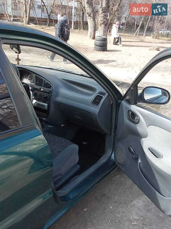 Седан Daewoo Sens 2005 в Киеве