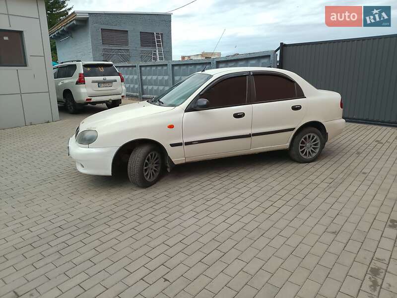 Седан Daewoo Sens 2005 в Горохове