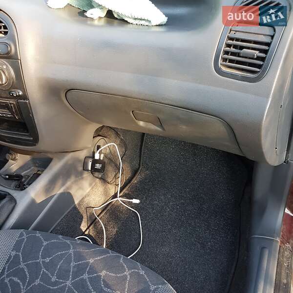 Седан Daewoo Sens 2003 в Запорожье