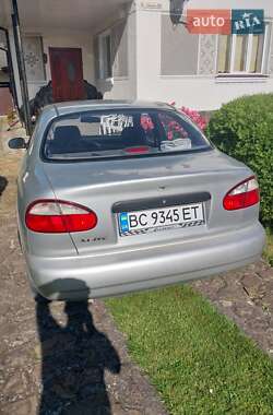 Седан Daewoo Sens 2004 в Львове