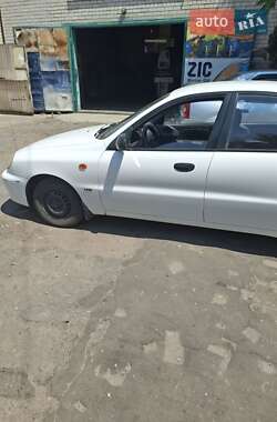 Седан Daewoo Sens 2003 в Херсоне