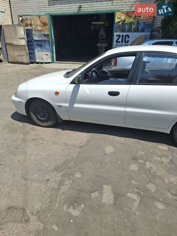 Седан Daewoo Sens 2003 в Херсоне