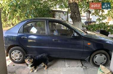 Седан Daewoo Sens 2005 в Дніпрі