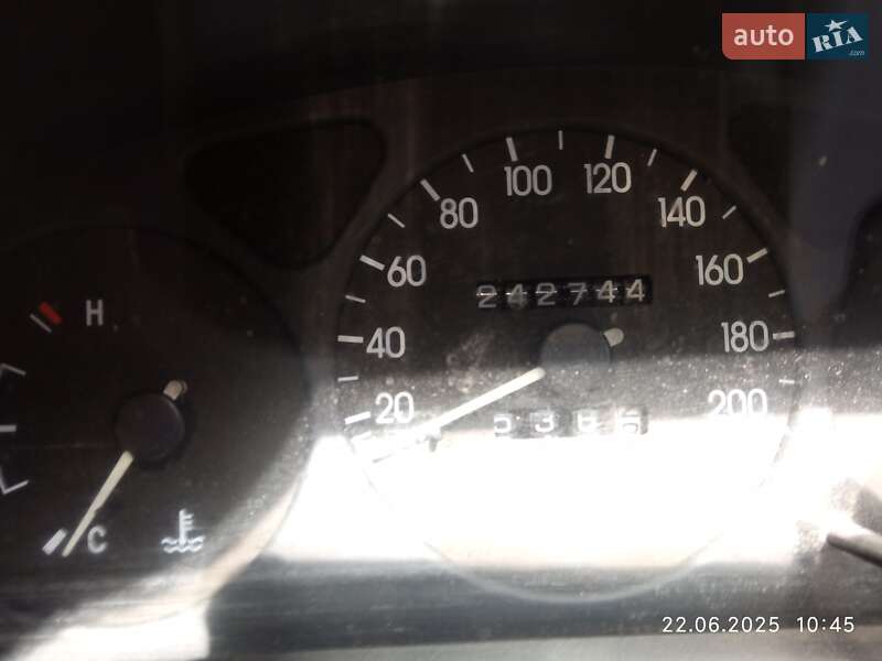 Седан Daewoo Sens 2005 в Запорожье