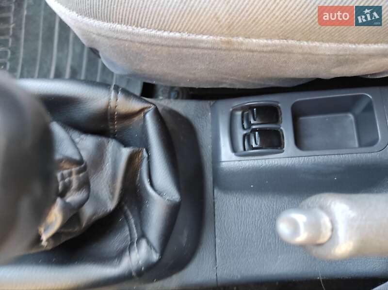 Седан Daewoo Sens 2007 в Новомосковську