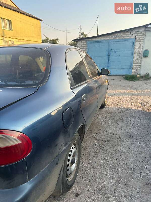 Седан Daewoo Sens 2005 в Зміїві
