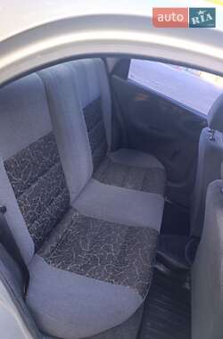 Седан Daewoo Sens 2004 в 
