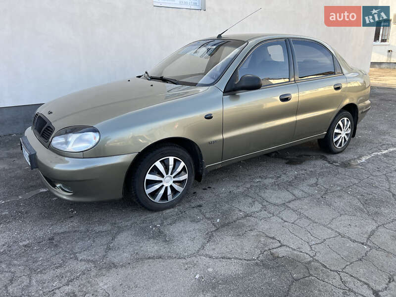 Седан Daewoo Sens 2004 в Полтаві