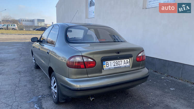 Седан Daewoo Sens 2004 в Полтаві