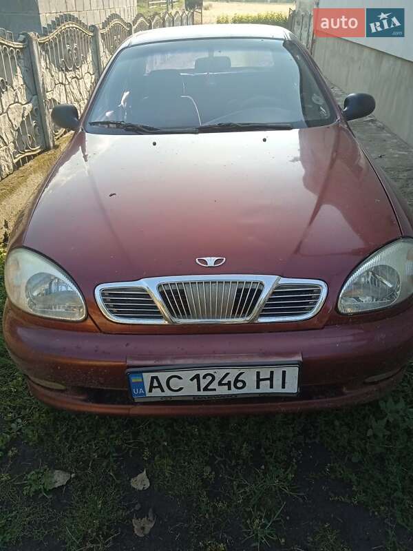 Седан Daewoo Sens 2002 в Дубно