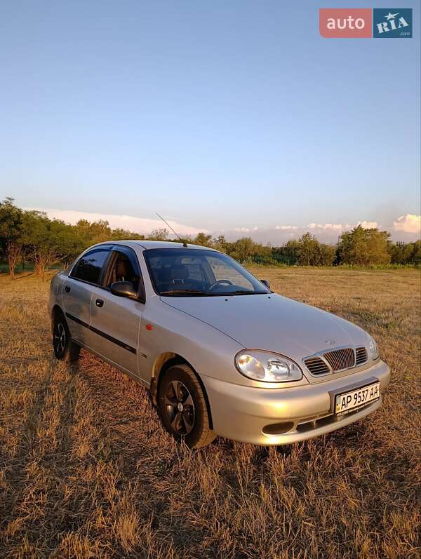 Седан Daewoo Sens 2004 в Запорожье
