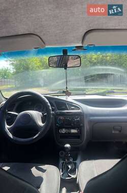Седан Daewoo Sens 2011 в 